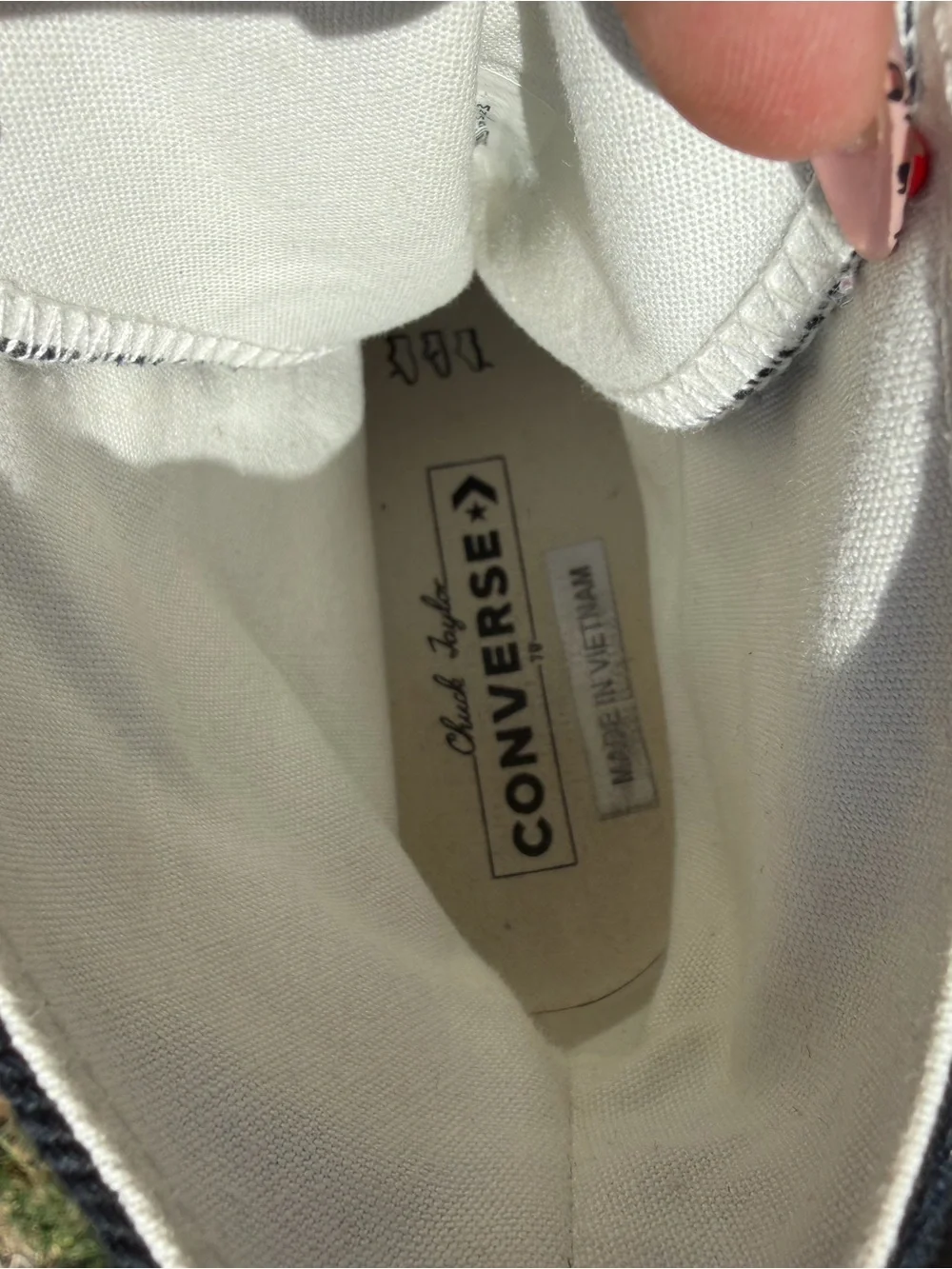 Converse bold high